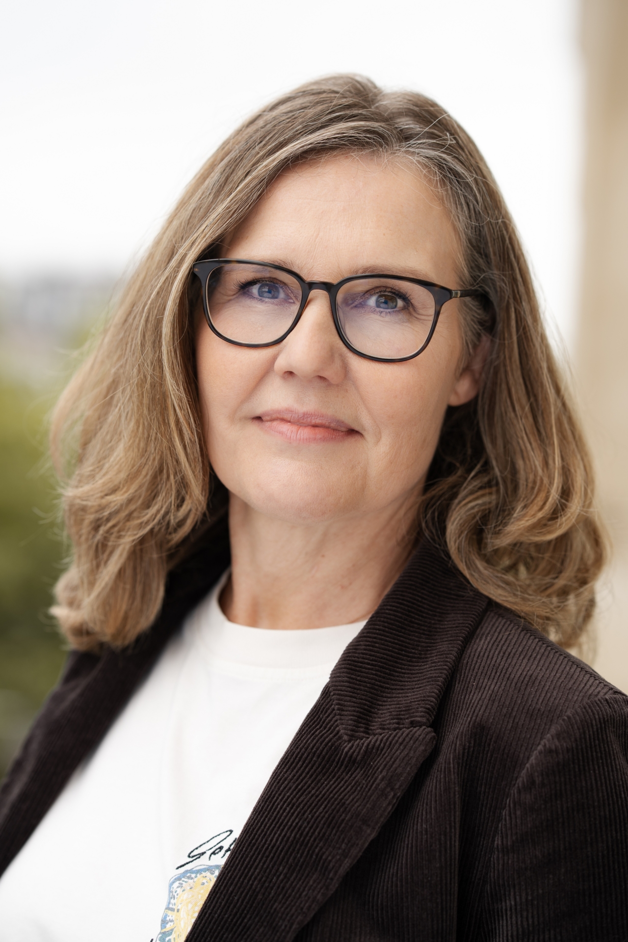 Rikke Viemose i samtale med Ditte Engels Hermansen om den anmelderroste roman En anden tid