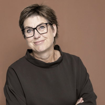Diana Bach