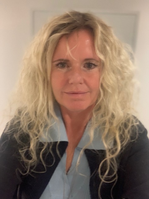 Rikke Luna Ø. Hall Mortensen